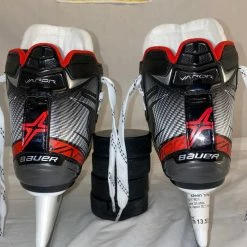 New Bauer Vapor X2.7 Size Yth 13.5 D Ice Hockey Goalie Skates