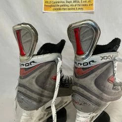 Junior Hockey Skates Used Nike Bauer Vapor XXV Ice Hockey Size 3 D Skates 16 Junior Hockey Skates Used Nike Bauer Vapor XXV Ice Hockey Size 3 D Skates