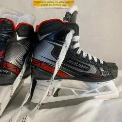 New Bauer Vapor X2.7 Size 2 D Ice Hockey Goalie Skates