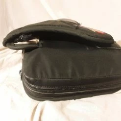 Used Vaughn B770 Size Jr Reg (Rt Hand) Black Ice Hockey Goalie Blocker