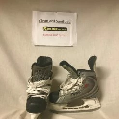 Used Bauer Vapor XXXX Size 4 D Ice Hockey Skates