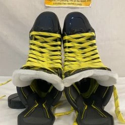 Used CCM Super Tacks AS3 Size 8.5 D Ice Hockey Skates