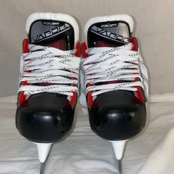 New Bauer Vapor X2.7 Size Yth 12.5 D Hockey Goalie Skates Ice Hockey Goalie Skates