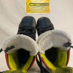 Used Bauer Vapor X2.9 Size 2 D Ice Hockey Skates