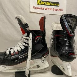 Used Bauer Vapor X800 Size 4 D Ice Hockey Skates