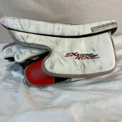 Used CCM Extreme Flex II 860 Size Sr Reg (Rt Hand) Ice Hockey Goalie Blocker