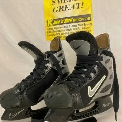 Used Nike Black Silver Size 3 D Ice Hockey Skates