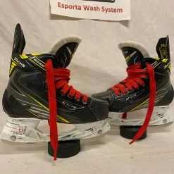 Used CCM 5092 Tacks Size 2 D Ice Hockey Skates