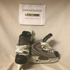 Used Bauer Vapor XXXX Size 4 D Ice Hockey Skates