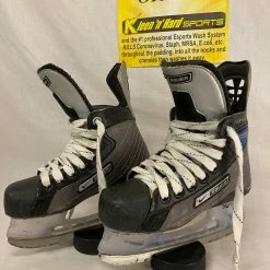 Used Nike Bauer Supreme 70 Size 3 D Ice Hockey Skates