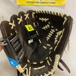 New Mizuno Franchise Size 12