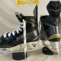 Used Bauer Supreme 190 Size Yth 13.5 D Ice Hockey Skates