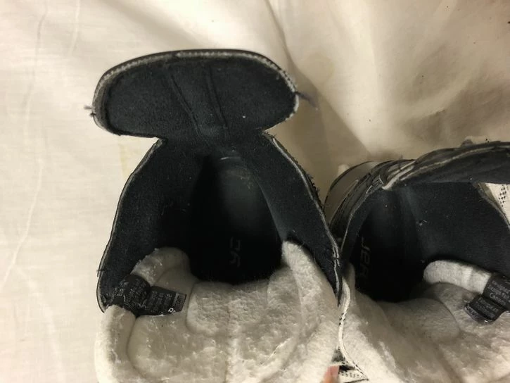 Used Bauer Supreme S160 Size 5.5 D Ice Hockey Skates 6 Used Bauer Supreme S160 Size 5.5 D Ice Hockey Skates