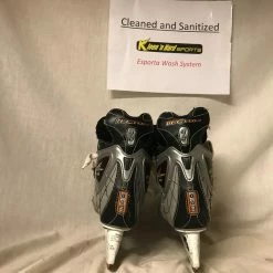 Used CCM Vector 4.0 Size 4 D Ice Hockey Skates