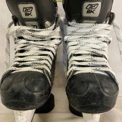 Used RBK 8K Size 5 D Ice Hockey Skates