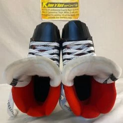 New Bauer Vapor X2.7 Size 2 D Ice Hockey Goalie Skates