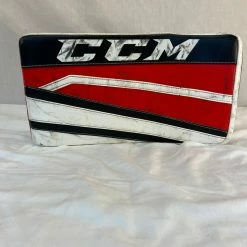 Used CCM Extreme Flex II 860 Size Sr Reg (Rt Hand) Ice Hockey Goalie Blocker