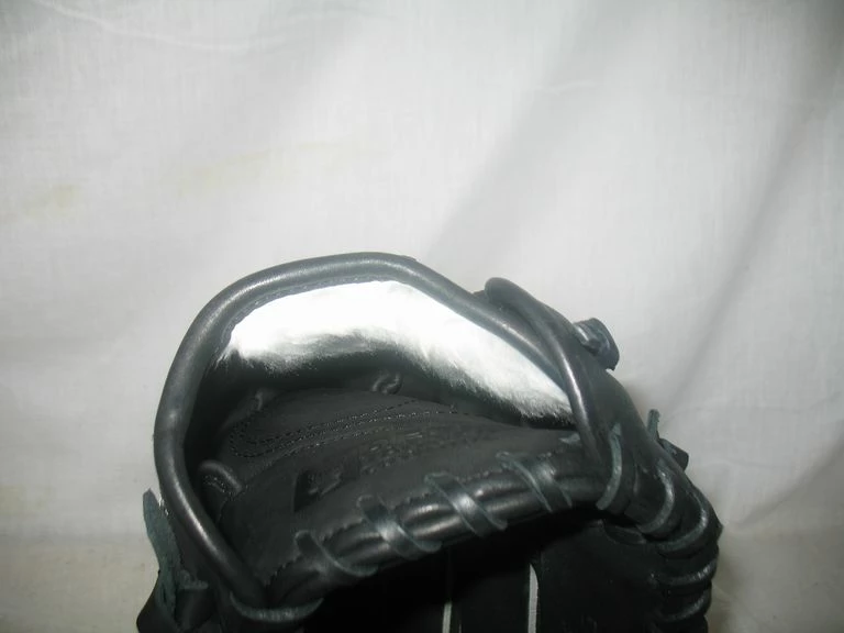 New Adidas Black-Gray Pro Series Size-Glove 11.5" Throws Left Baseball Glove Baseball Gloves 7 New Adidas Black-Gray Pro Series Size-Glove 11.5" Throws Left Baseball Glove Baseball Gloves