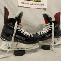Used Bauer Vapor X800 Size 4 D Ice Hockey Skates