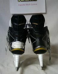 Used Bauer Supreme 180 Size 4 D Ice Hockey Skates