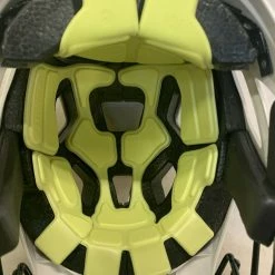 Lacrosse New And Used New Cascade CS Size OSFM Yth U12 White Lacrosse Helmet