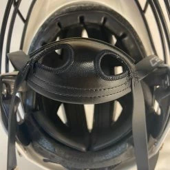 Used Cascade CS-R Size S/M White Lacrosse Helmet Lacrosse New And Used