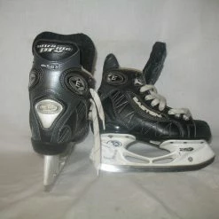Used Easton Ultra Lite Pro Size 2.5 D Ice Hockey Skates