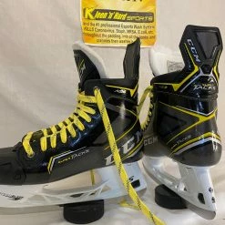 Used CCM Super Tacks AS3 Size 8.5 D Ice Hockey Skates