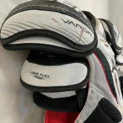 Used Bauer APX Size Jr L Ice Hockey Shoulder Pads