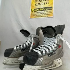 Junior Hockey Skates Used Nike Bauer Vapor XXV Ice Hockey Size 3 D Skates 17 Junior Hockey Skates Used Nike Bauer Vapor XXV Ice Hockey Size 3 D Skates
