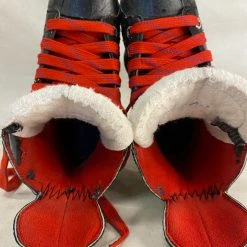 Used Bauer Vapor X500 Size 1 D Ice Hockey Skates