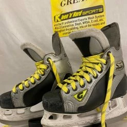Used Graf Supra S3.1 Size 2.5 D Ice Hockey Skates
