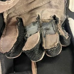 Used CCM Extreme Flex II 860 Size Sr Reg (Rt Hand) Ice Hockey Goalie Blocker