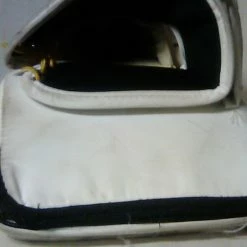 Used Boddam XCell Size Int Reg (Rt Hand) Wht-Blk-Gld Ice Hockey Goalie Blocker 7 Used Boddam XCell Size Int Reg (Rt Hand) Wht-Blk-Gld Ice Hockey Goalie Blocker