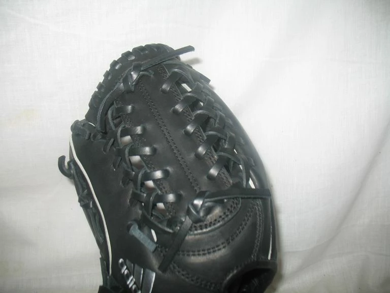 New Adidas Black-Gray Pro Series Size-Glove 11.5" Throws Left Baseball Glove Baseball Gloves 6 New Adidas Black-Gray Pro Series Size-Glove 11.5" Throws Left Baseball Glove Baseball Gloves