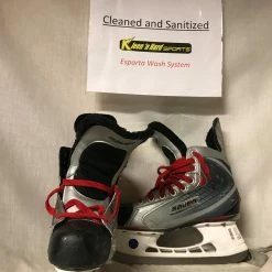 Used Bauer Vapor X:20 Size 2 D Ice Hockey Skates