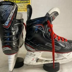 Used Bauer Vapor X500 Size 1 D Ice Hockey Skates