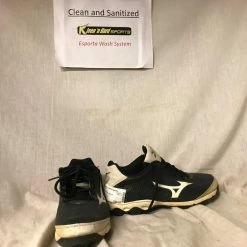 Used Mizuno Black-White Size 5 Baseball Cleats