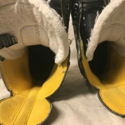 Used Bauer Supreme S150 Size 1 D Ice Hockey Skates