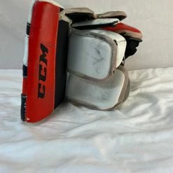Used CCM Extreme Flex II 860 Size Sr Reg (Rt Hand) Ice Hockey Goalie Blocker