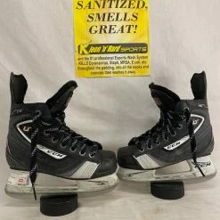 Used CCM U+ 08 Size Yth 13.5 D Ice Hockey Skates