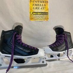 Ice Hockey Goalie Skates Used CCM RibCor 40K Size 4 D Hockey Goalie Skates