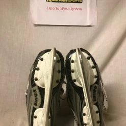 Used Bauer Vapor XIX Size 4 D Ice Hockey Skates