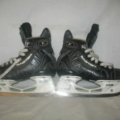 Used Easton Ultra Lite Pro Size 2.5 D Ice Hockey Skates