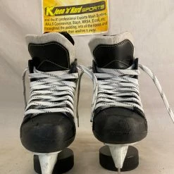 Used CCM Tacks 9040 Size Yth 13 D Ice Hockey Skates