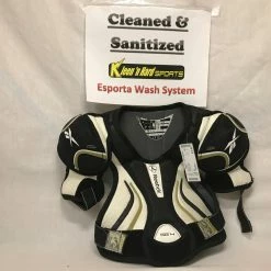 Used Reebok SC4 Size Youth L Hockey Shoulder Pads Ice Hockey Shoulder Pads