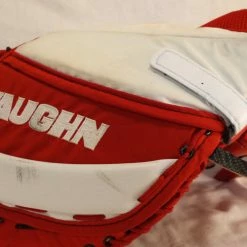 Used Vaughn Ventus LT68 Reg (Lt Hand) Sz Sr Red/Black/White Goalie Catcher Ice Hockey Goalie Catchers And Blockers