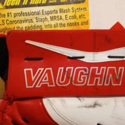 Used Vaughn Ventus LT68 Reg (Lt Hand) Sz Sr Red/Black/White Goalie Catcher Ice Hockey Goalie Catchers And Blockers