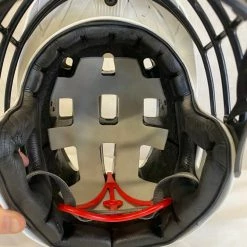 Used Cascade CLH2 Size S White Lacrosse Mens Helmet Lacrosse New And Used