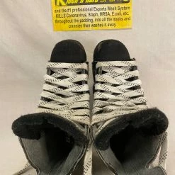Used Bauer Supreme 2000 Size 3.5 D Ice Hockey Skates